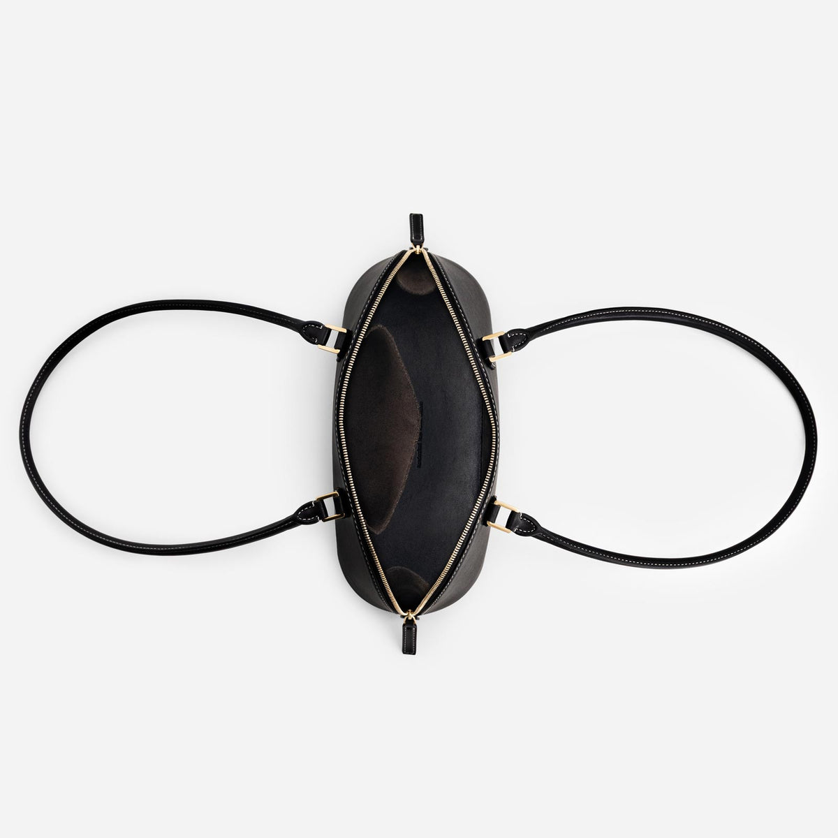 12 Canoe leather bag in Black