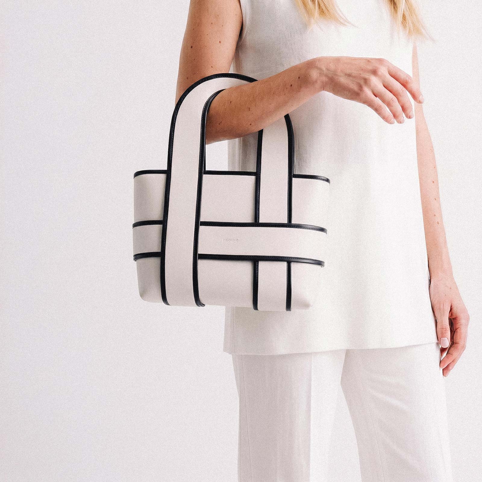 Checker Tote - Off White