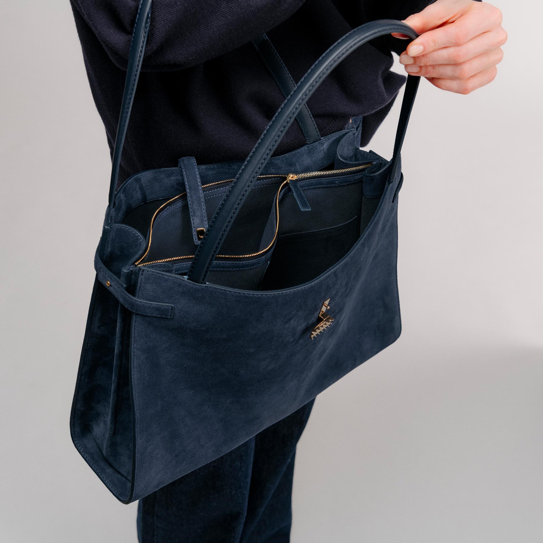 Isla Tote - Suede Black