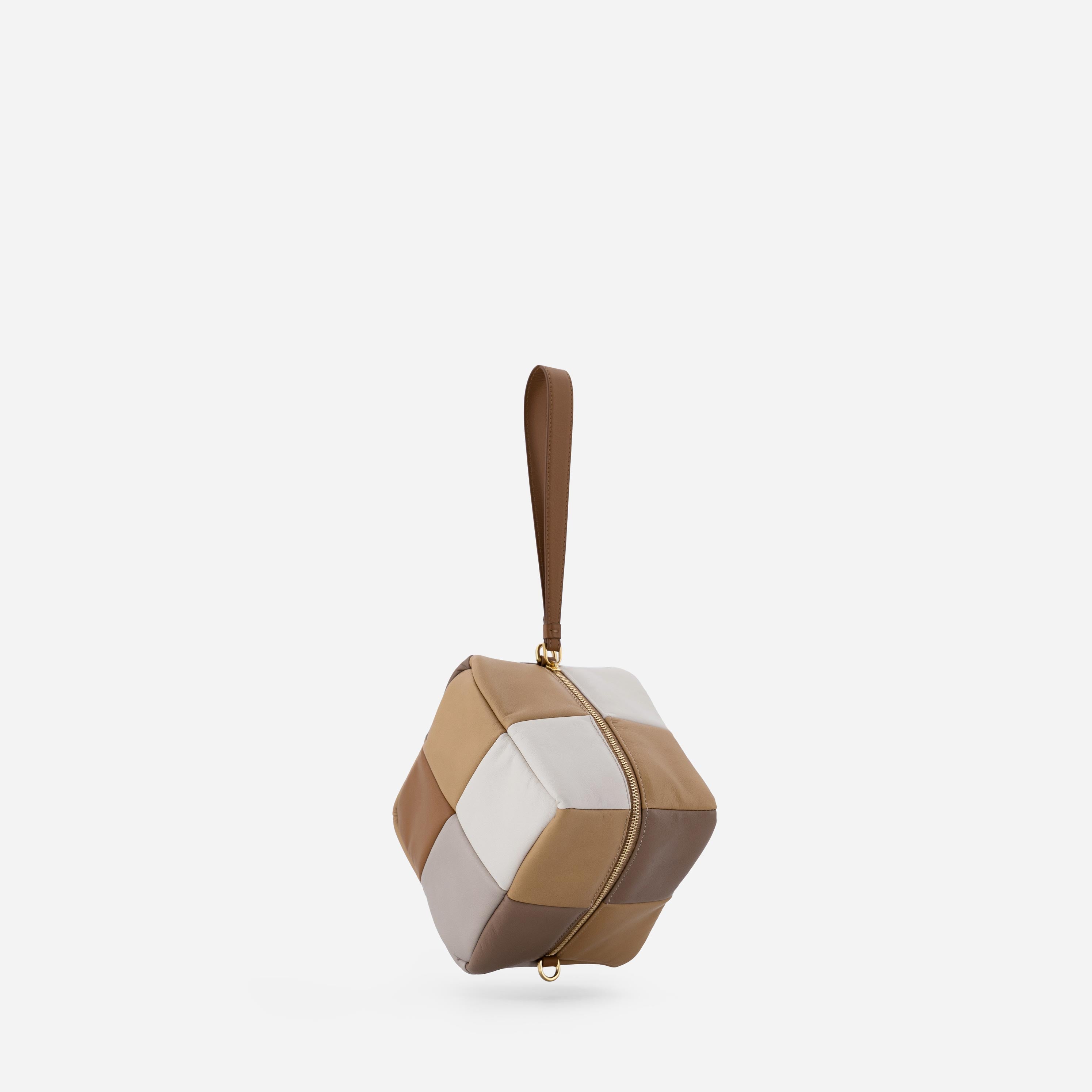 Grid Clutch - Milky