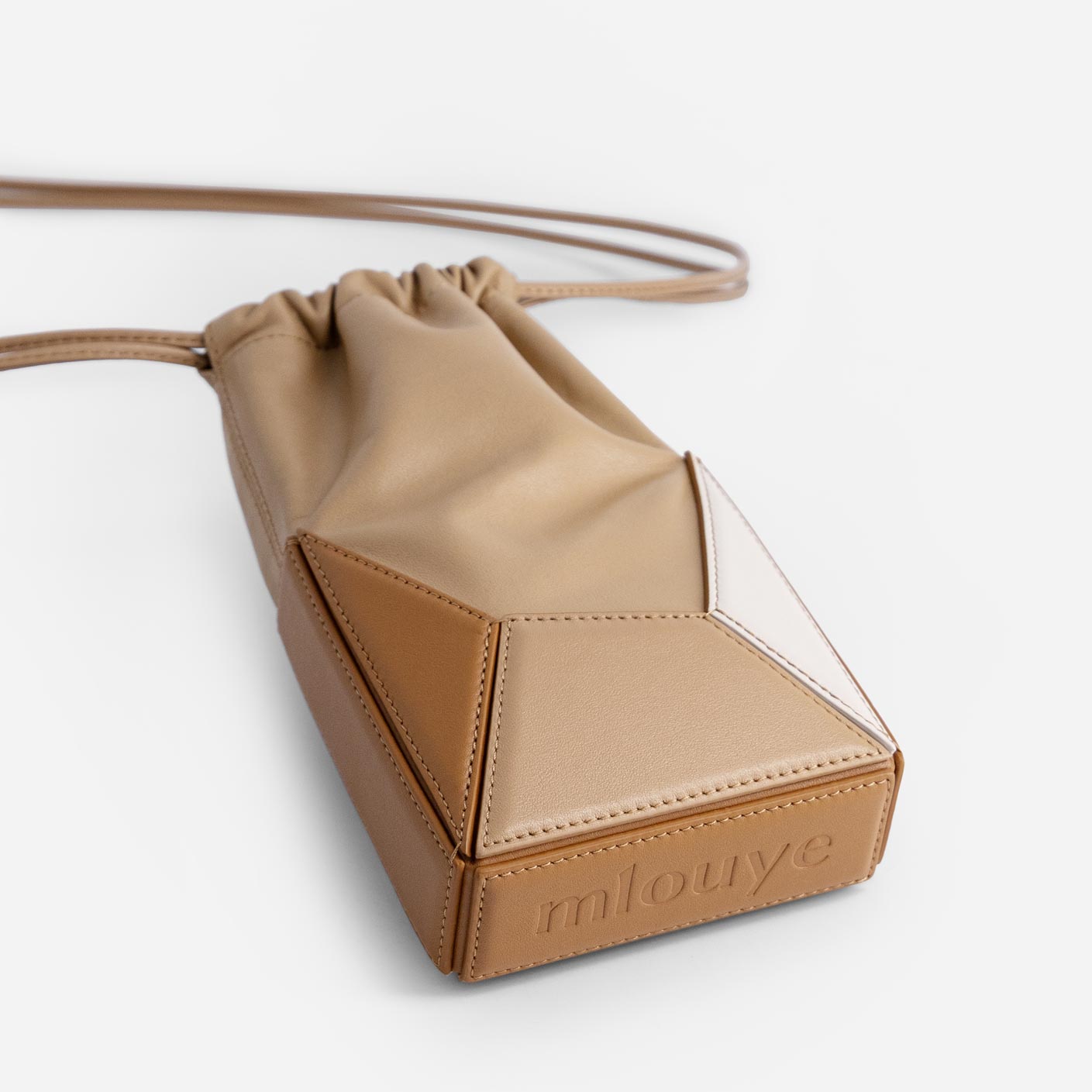 Naomi Phone Pouch - Milky