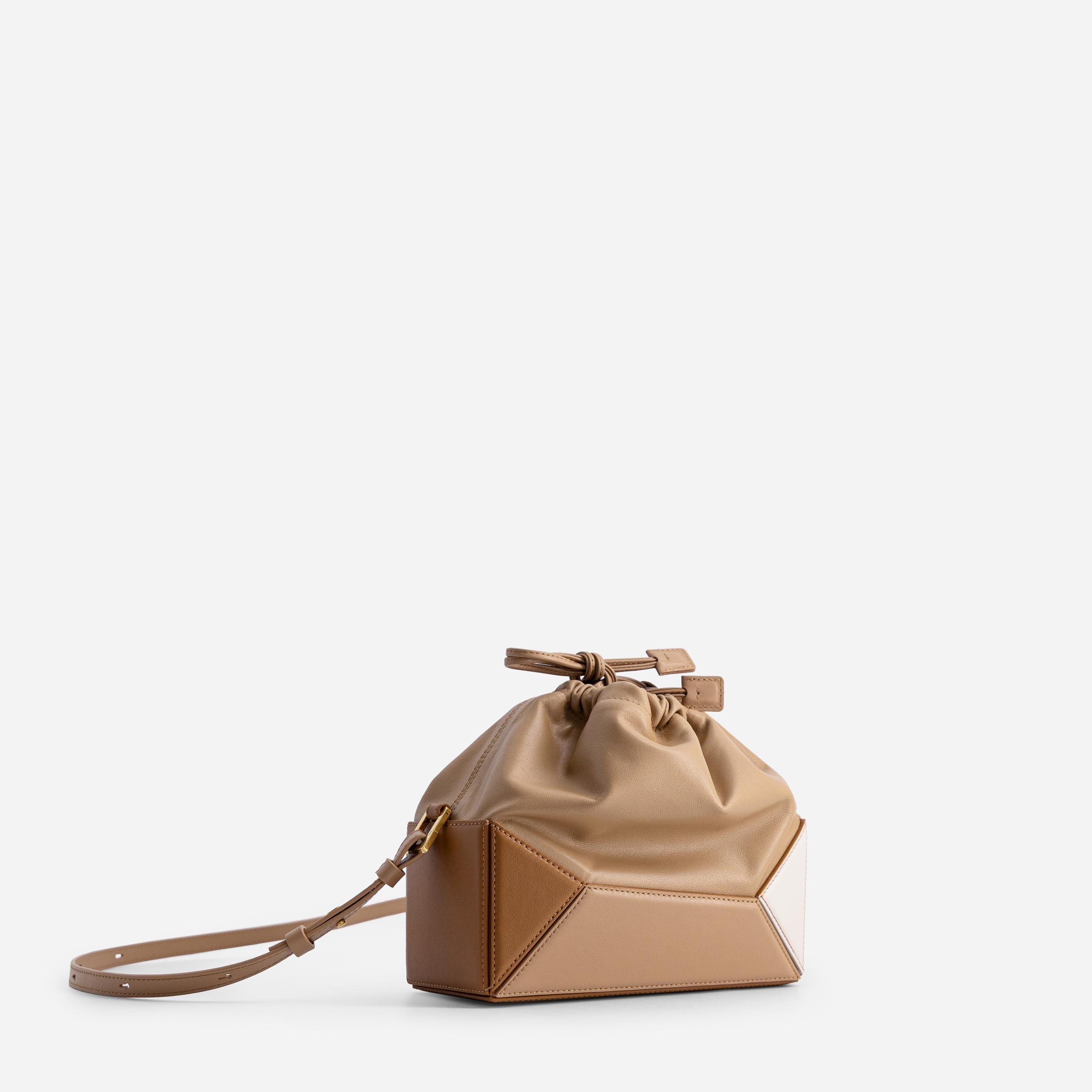 Naomi Pouch - Milky