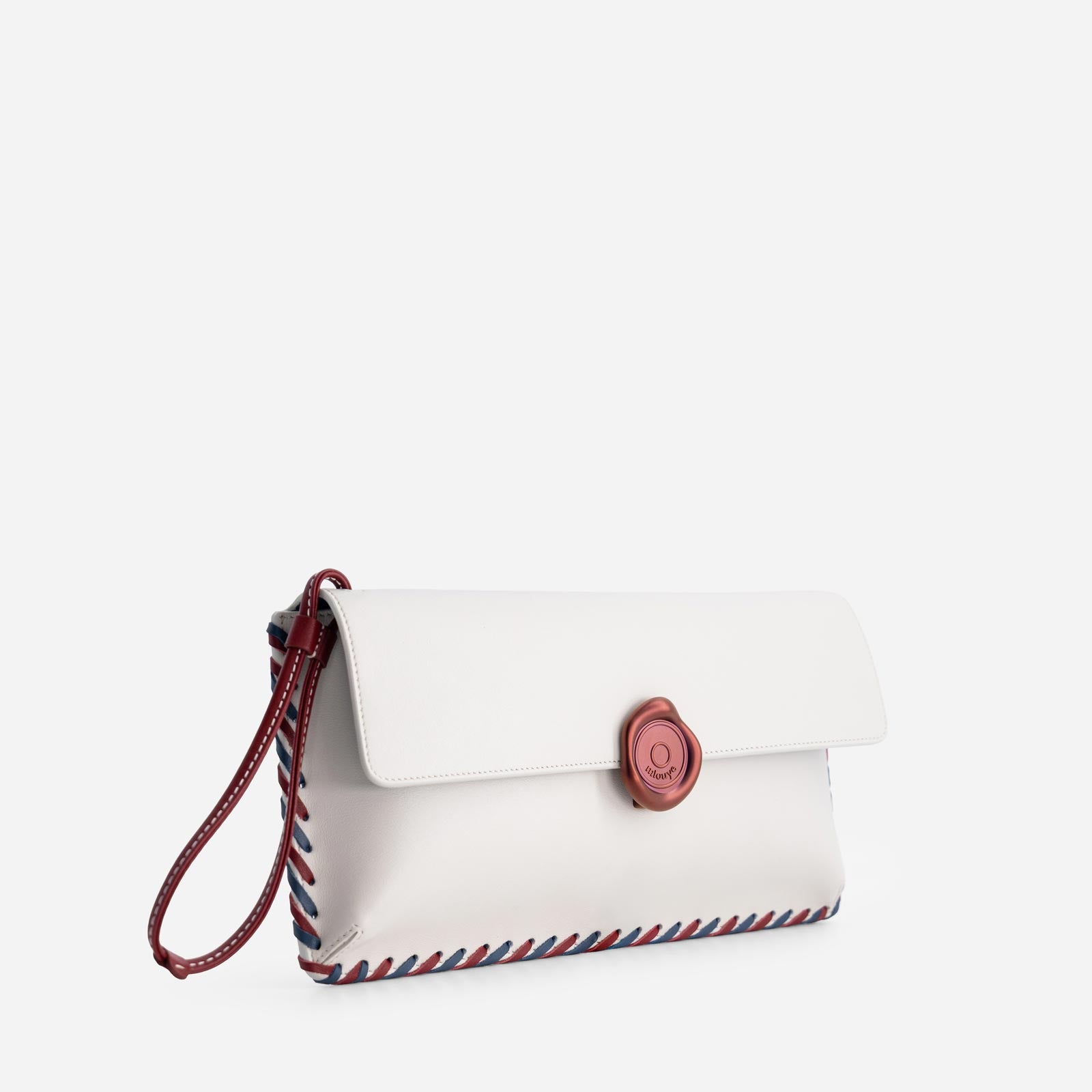 Seal Clutch - Off White