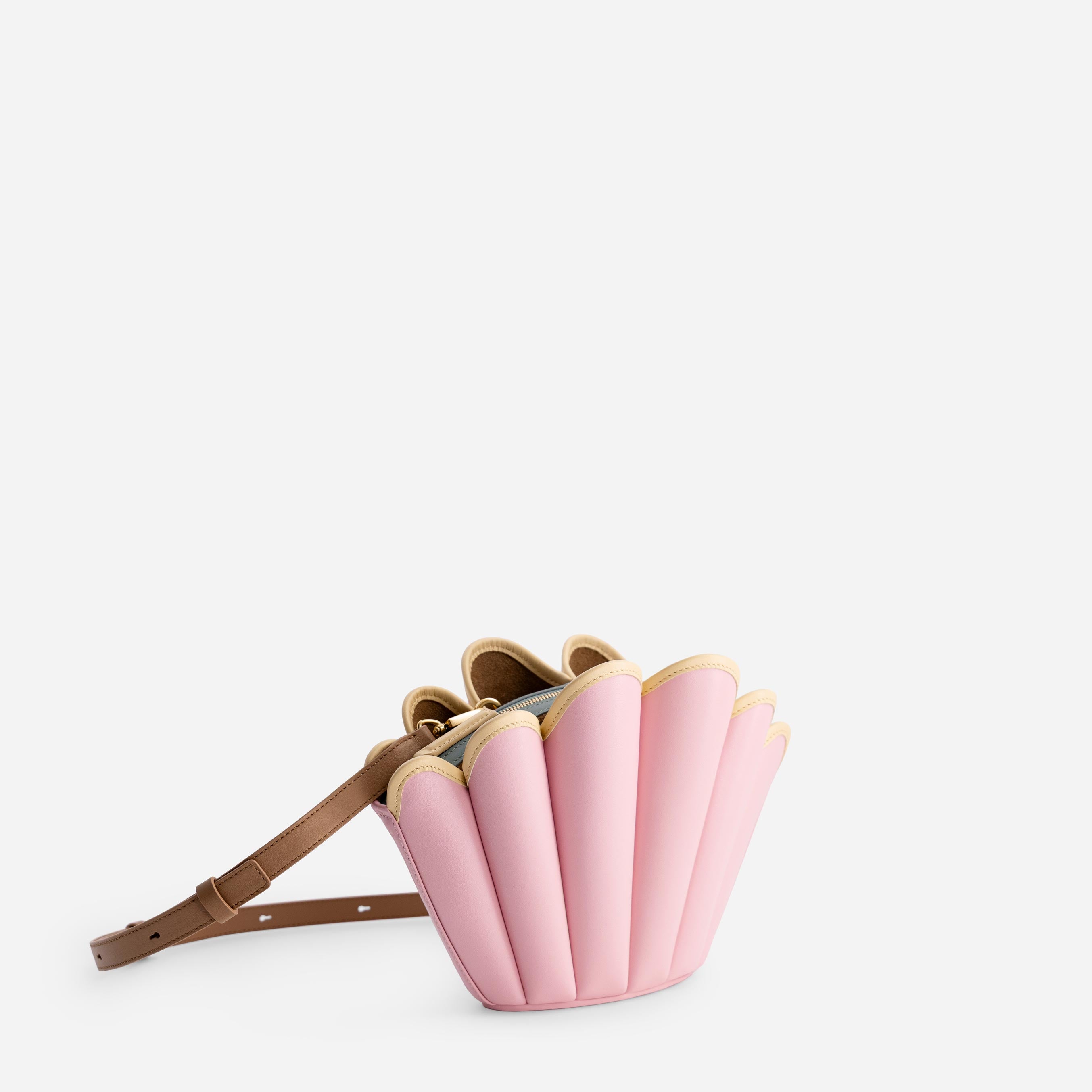 Seashell Crossbody - Gummy