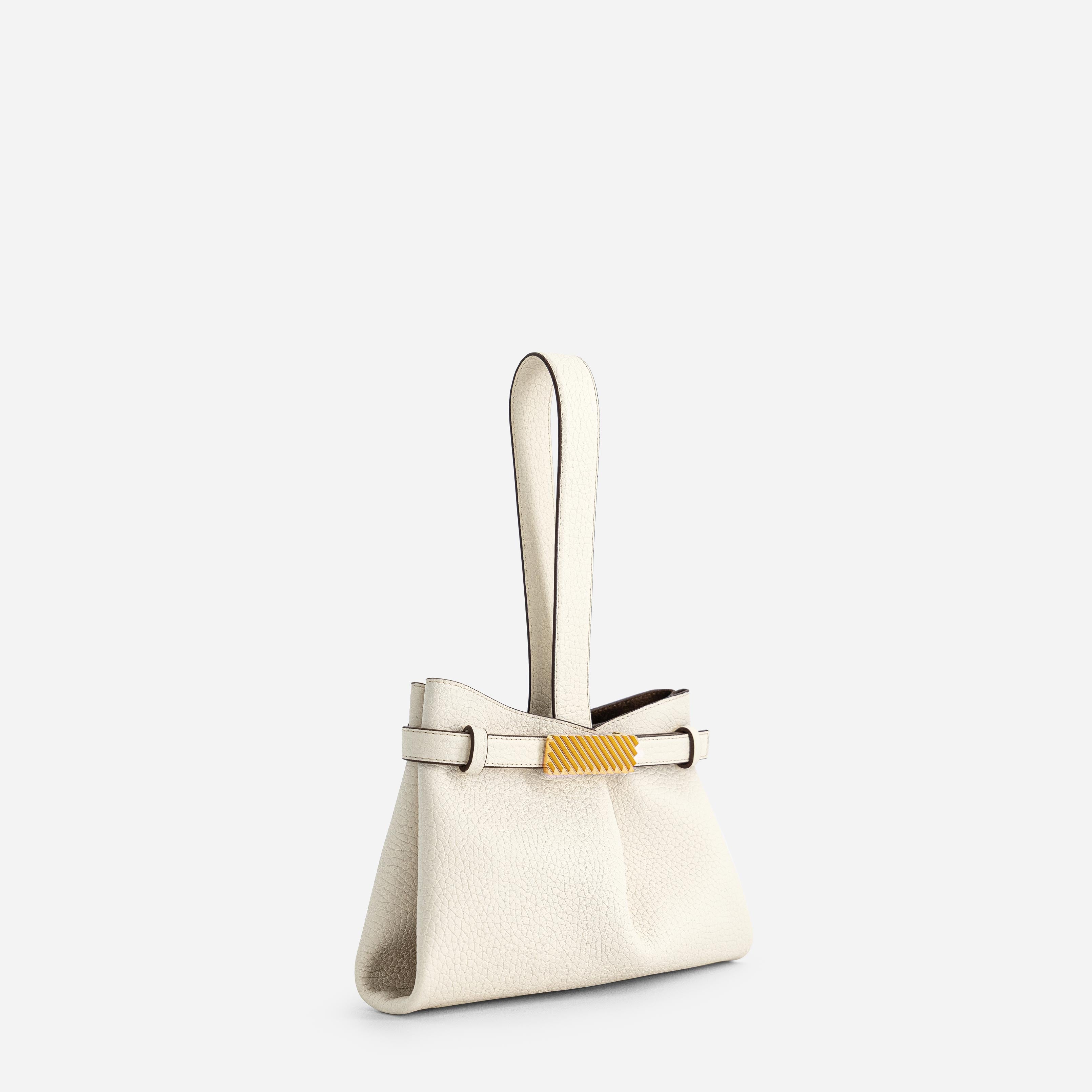 Span Clutch - Grained Cream