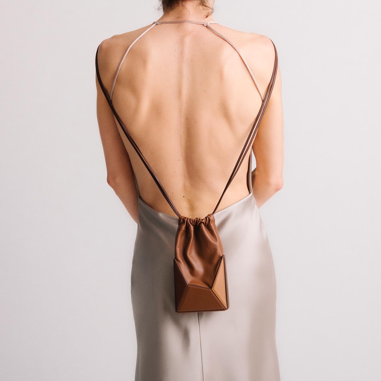 Naomi Phone Pouch - Praline