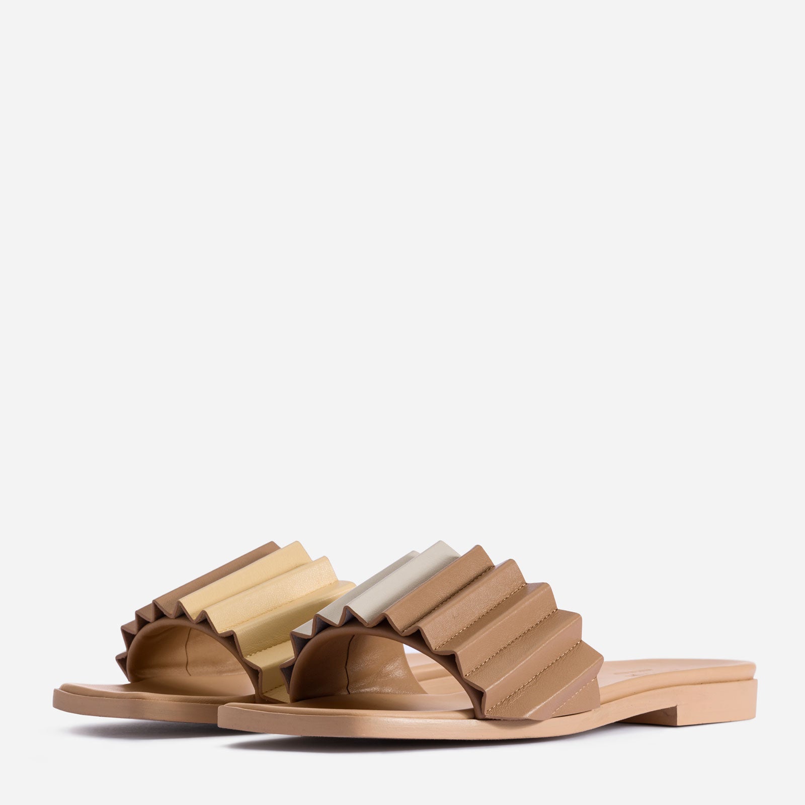 Louise Slide Sandal - Buttermilk