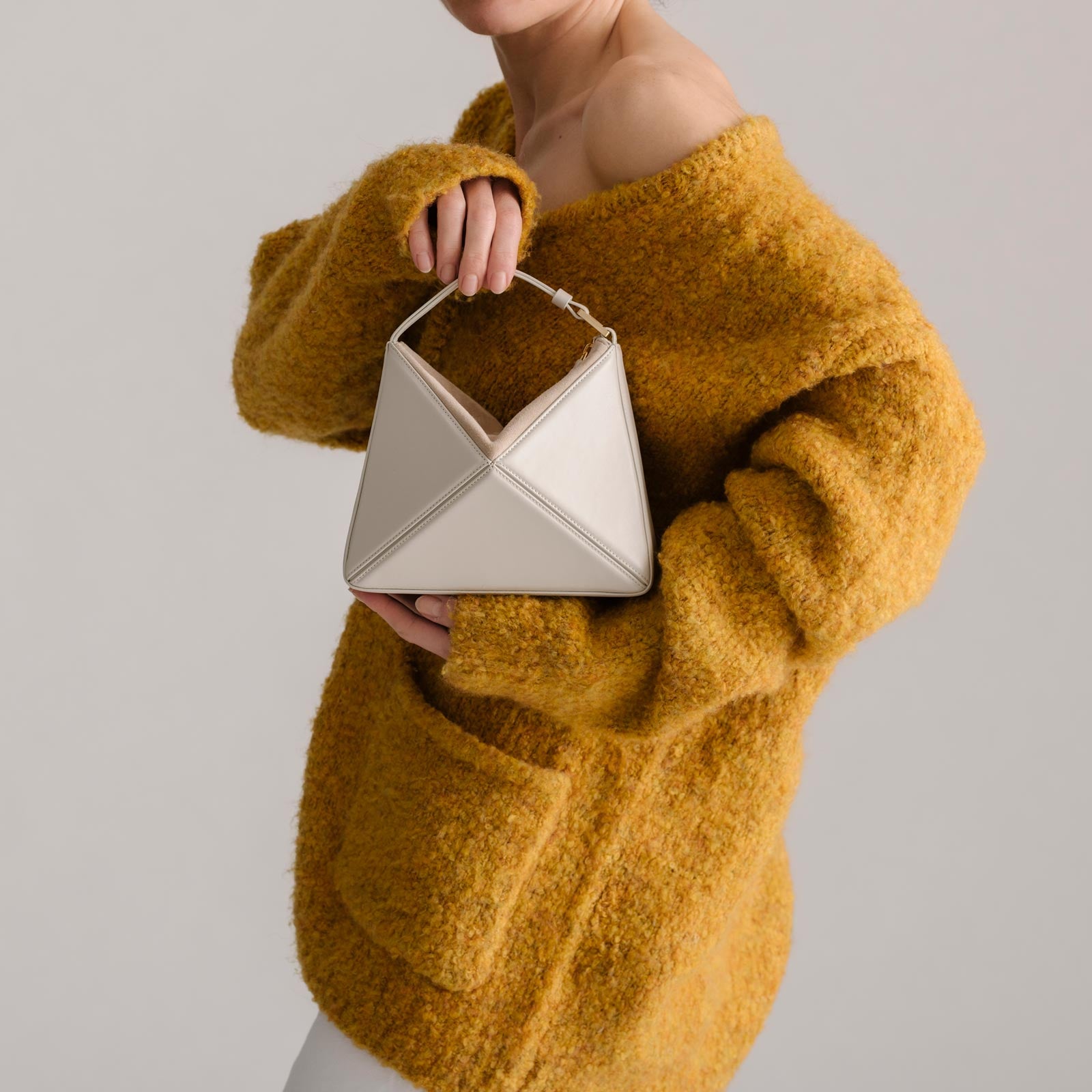 Mini Flex Bag - Suede Gummy