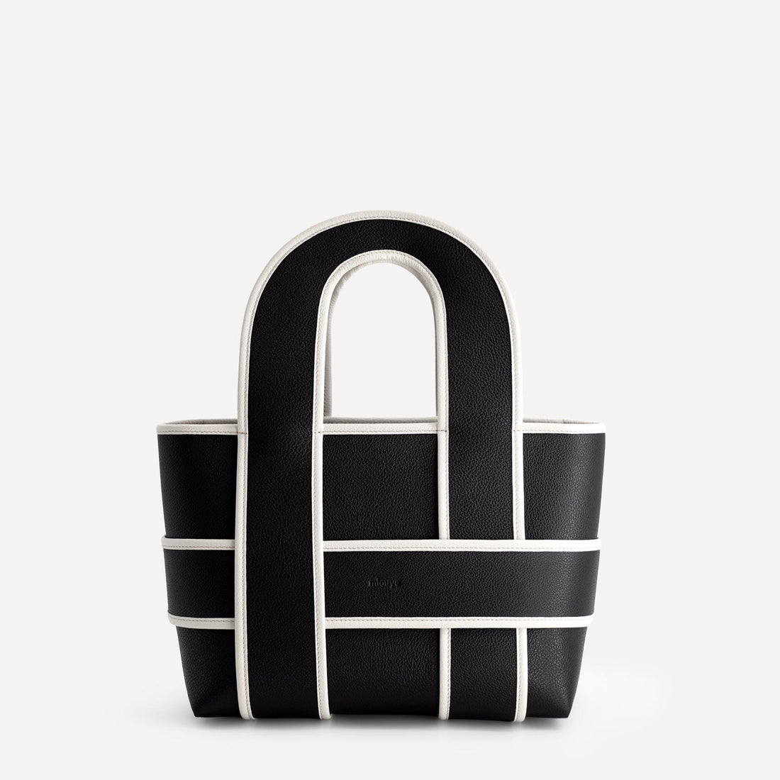 Checker Tote in Black