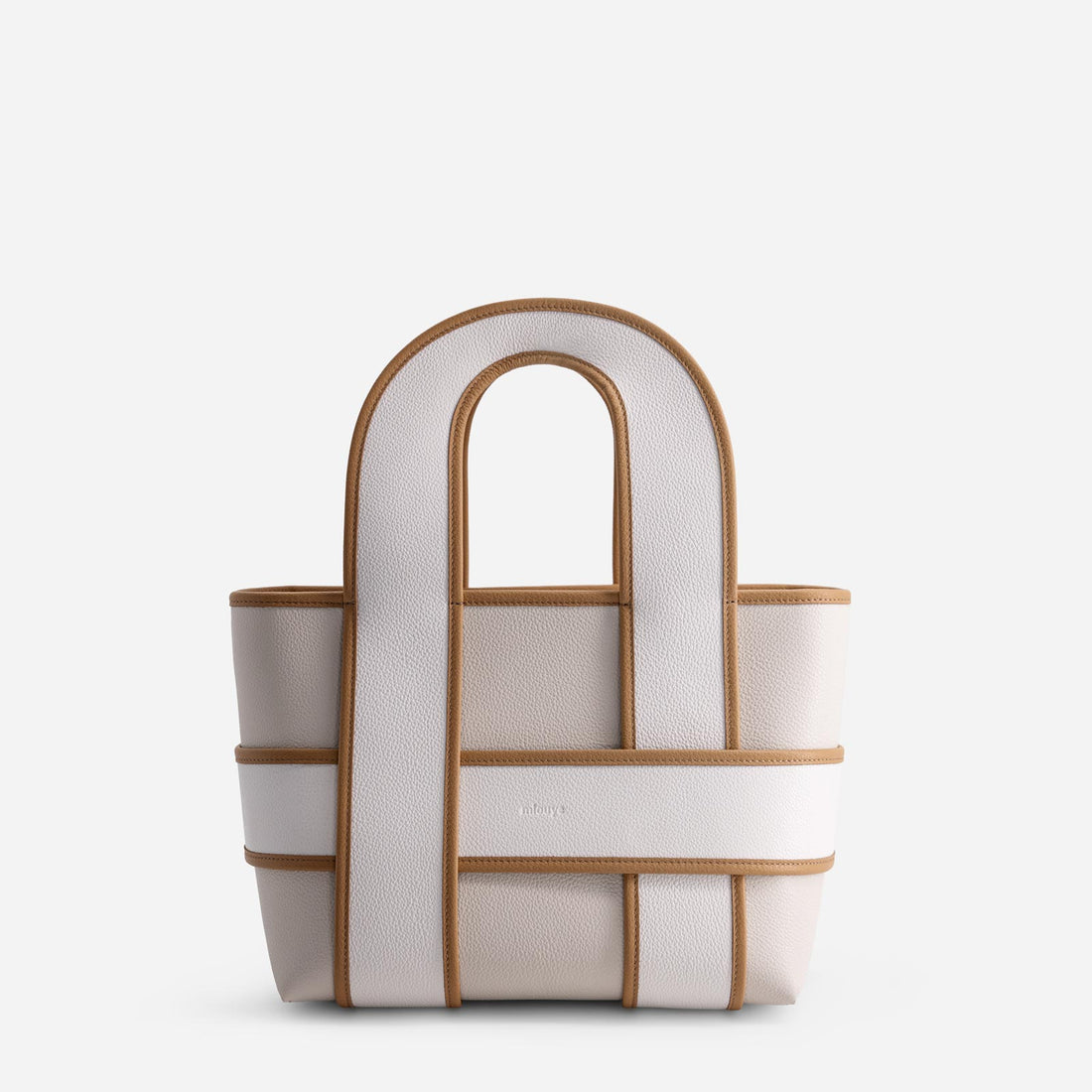 Checker Tote in Milky