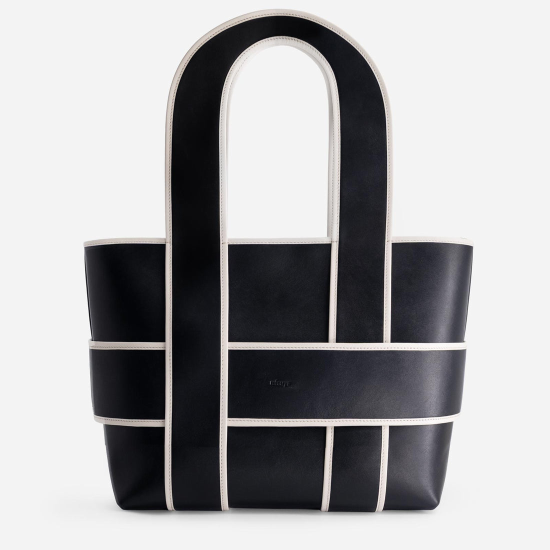 Checker Tote XL in Black