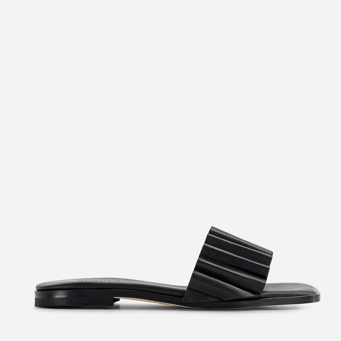 Louise Slide Sandal in Black