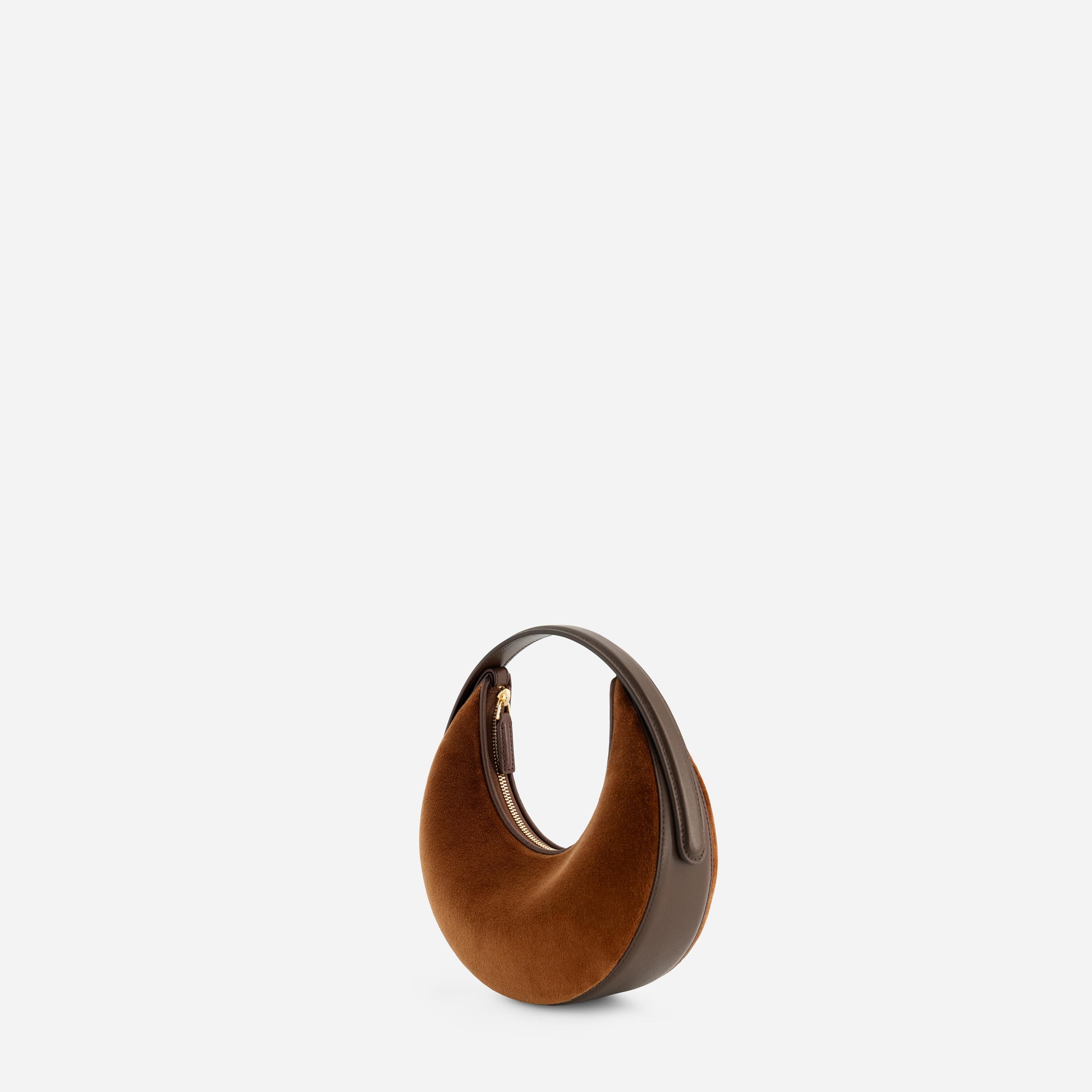 Luna 20 - Velvet Caramel