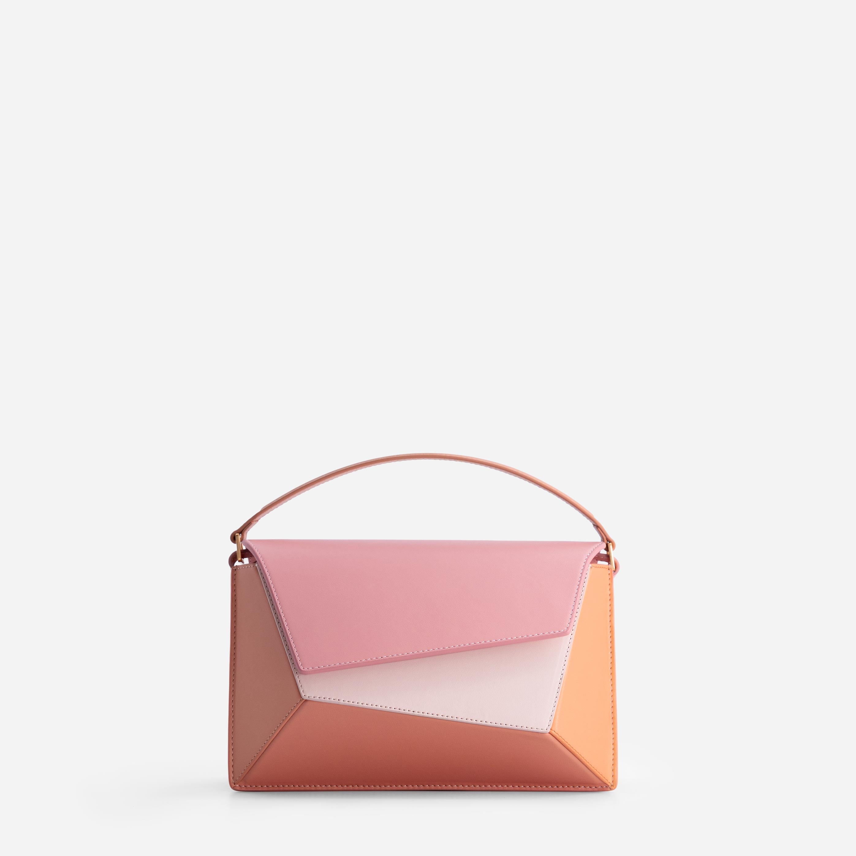 Naomi - Peach