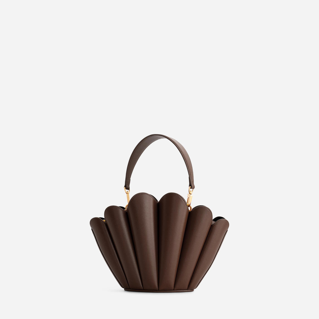 Seashell Crossbody leather bag in Espresso
