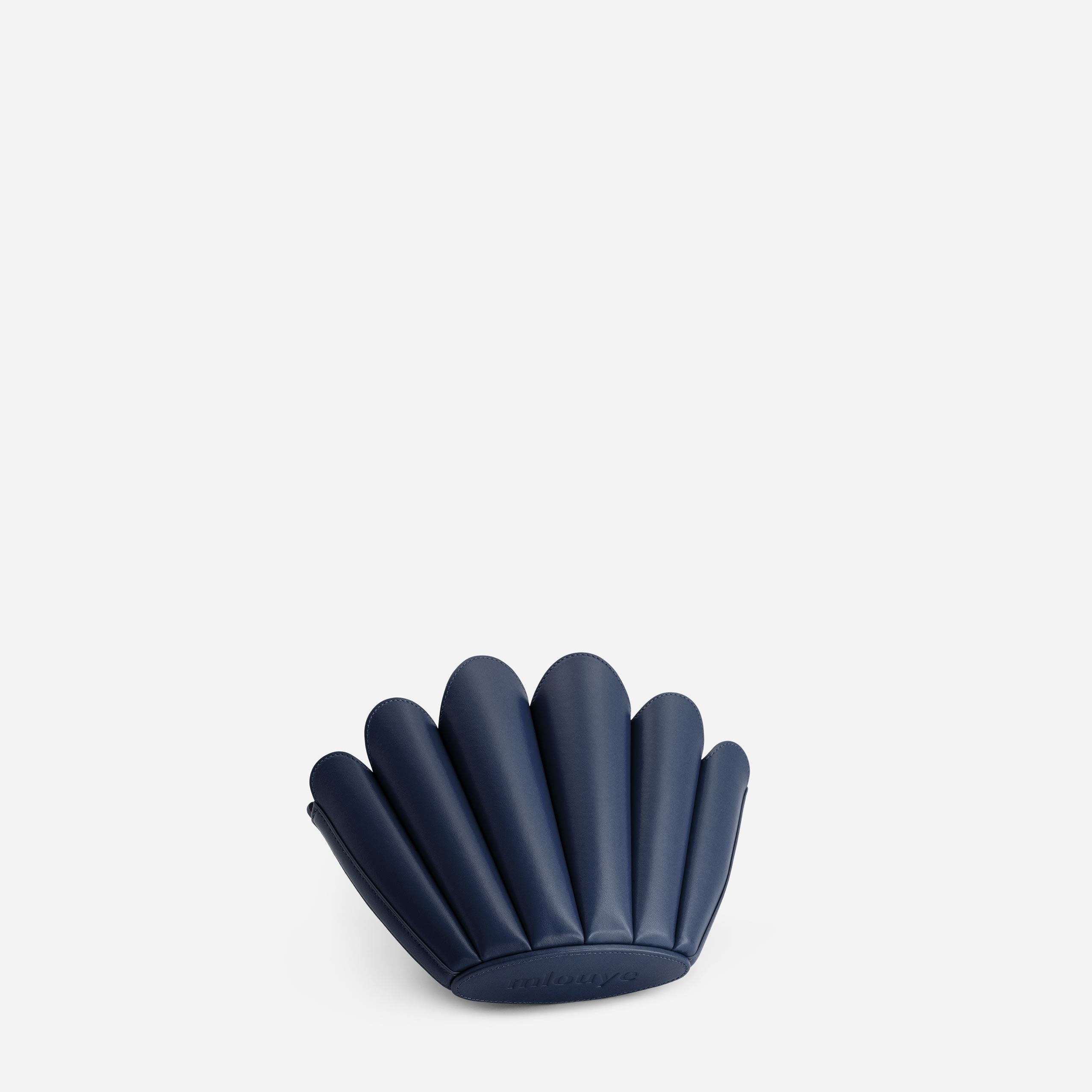 Seashell Crossbody - Navy