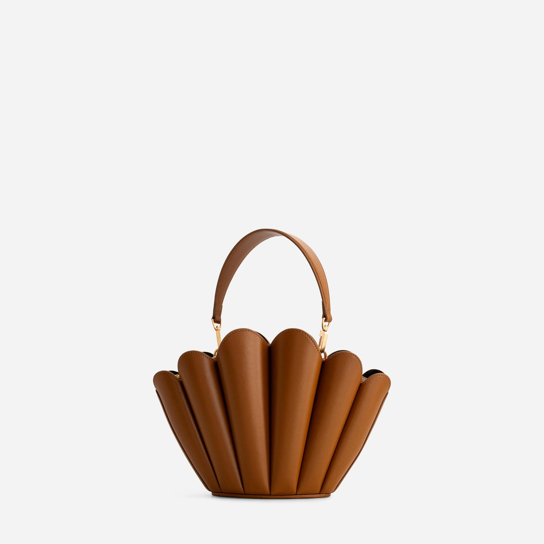Seashell Crossbody leather bag in Tan