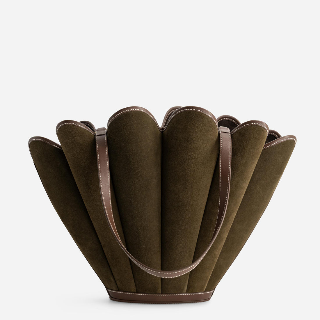Seashell Tote in Suede Moss