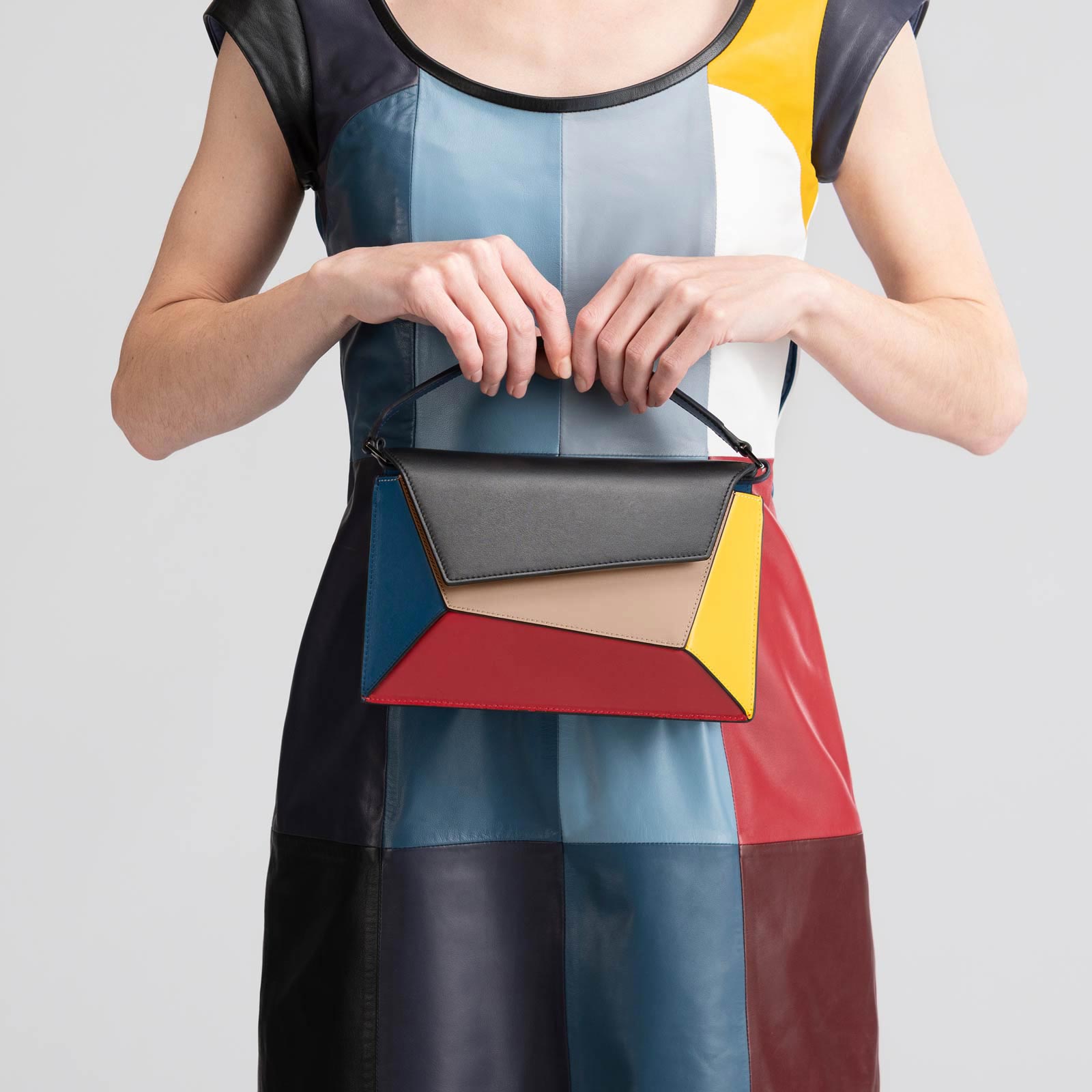 Naomi - Mondrian