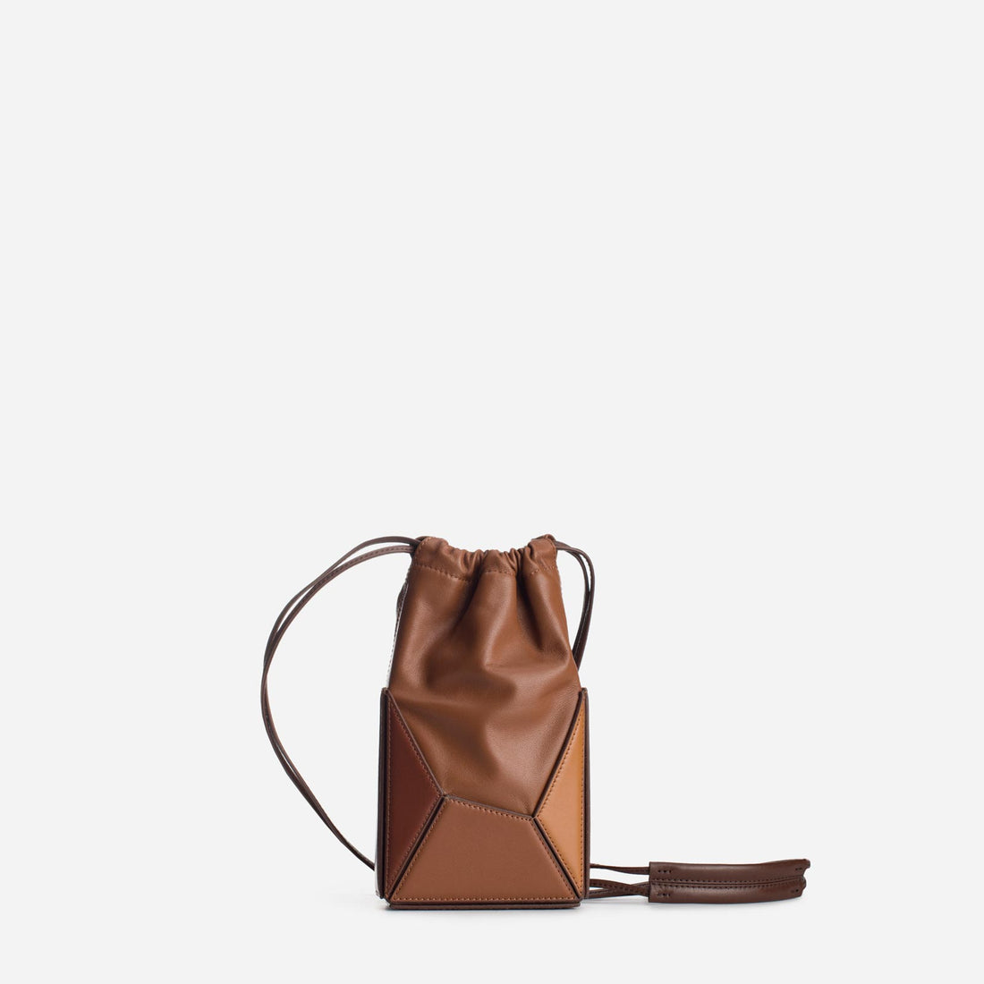 Naomi Phone Pouch in Praline