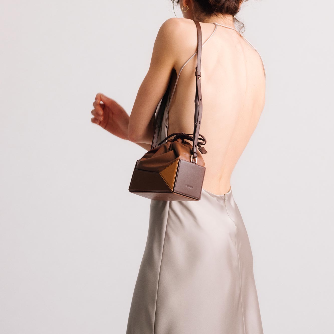 Naomi Pouch - Praline
